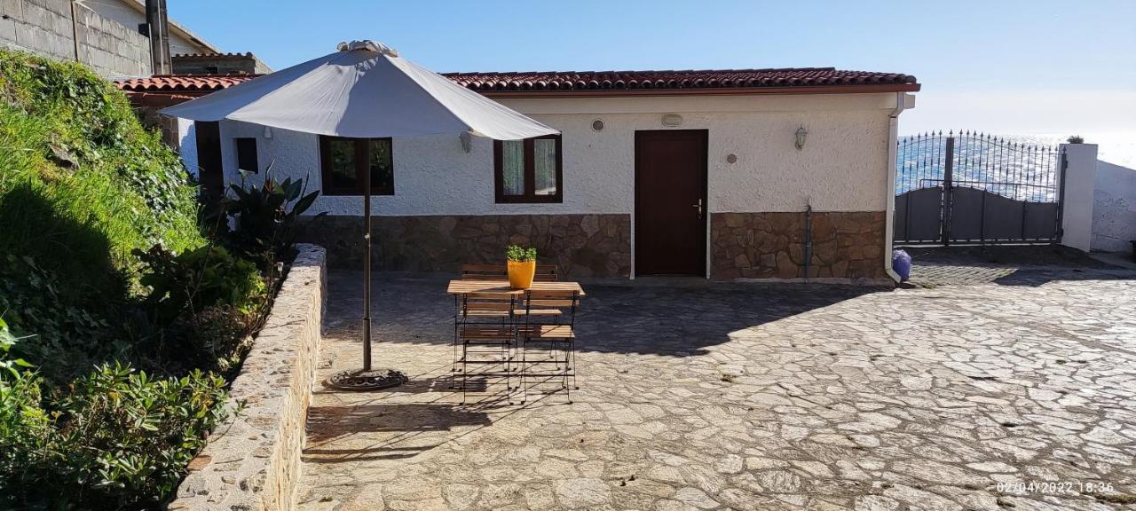 A Guaira, Fantastico Apartamento Al Borde Del Mar Oia Bagian luar foto
