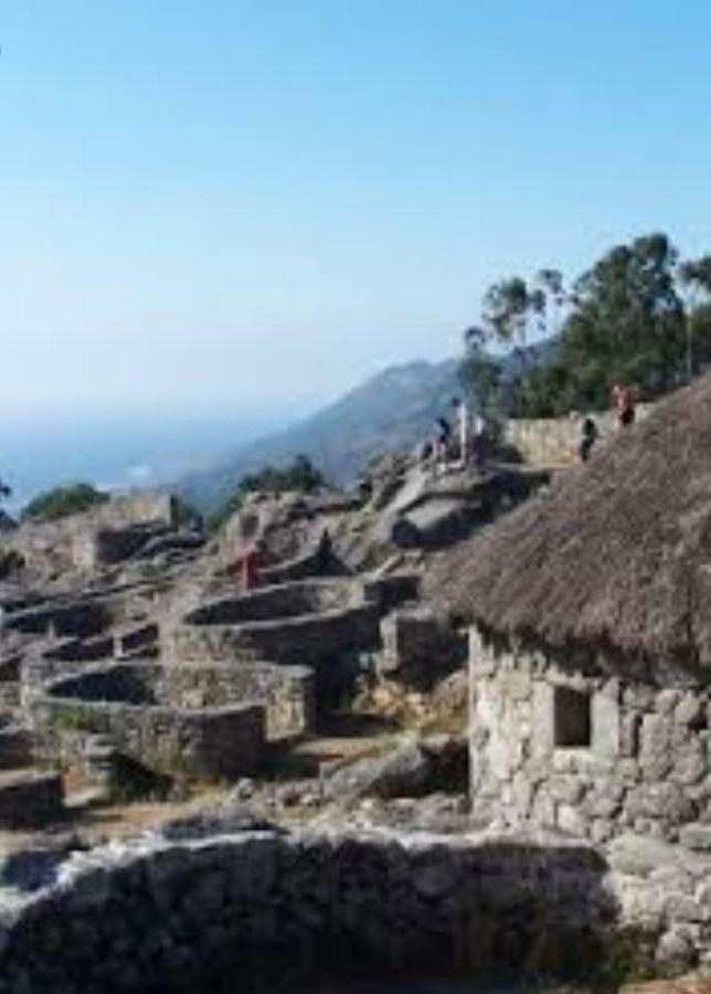 A Guaira, Fantastico Apartamento Al Borde Del Mar Oia Bagian luar foto